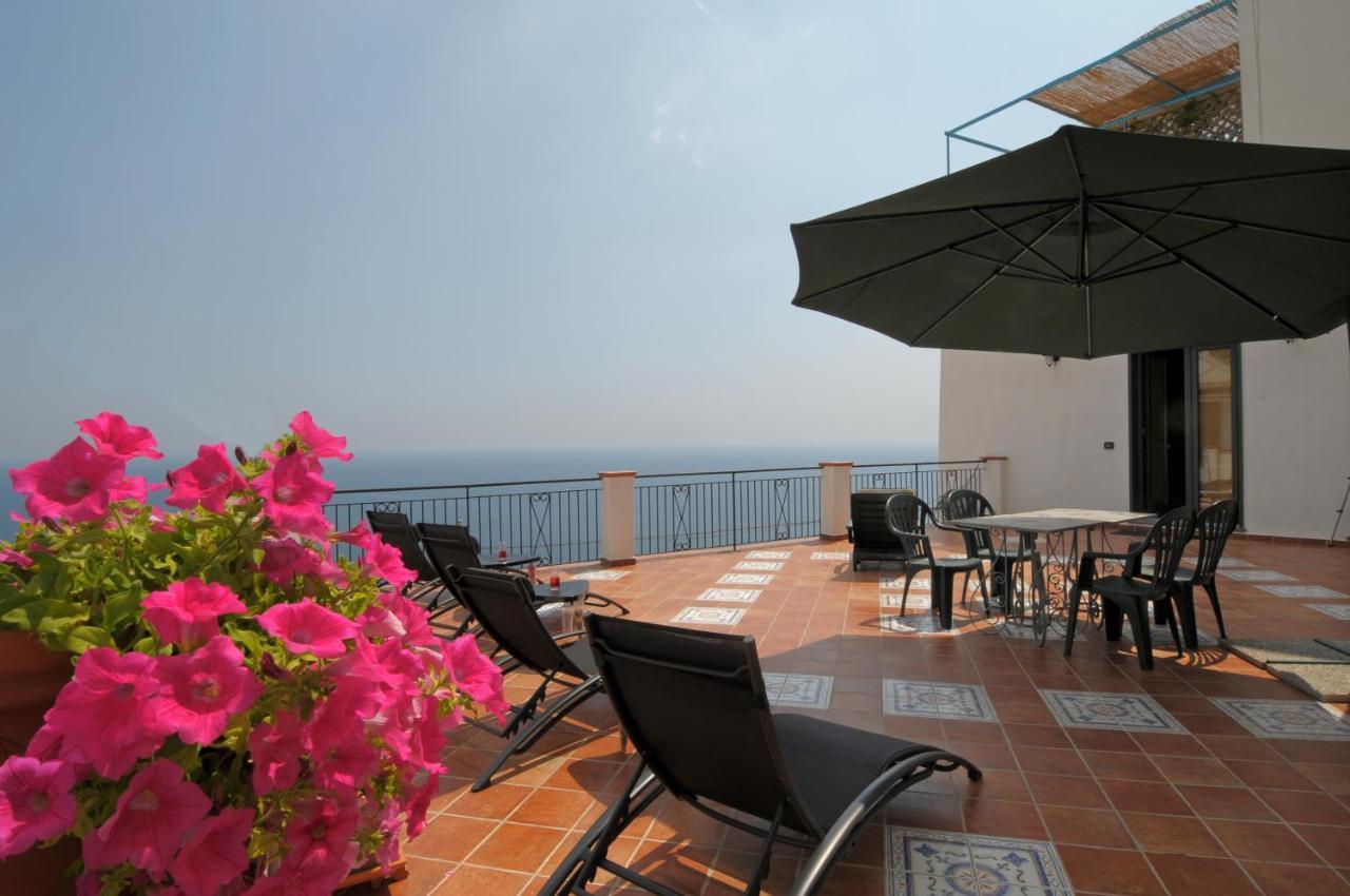 Terrazza Di Rosa - Sea View Praiano Exterior foto